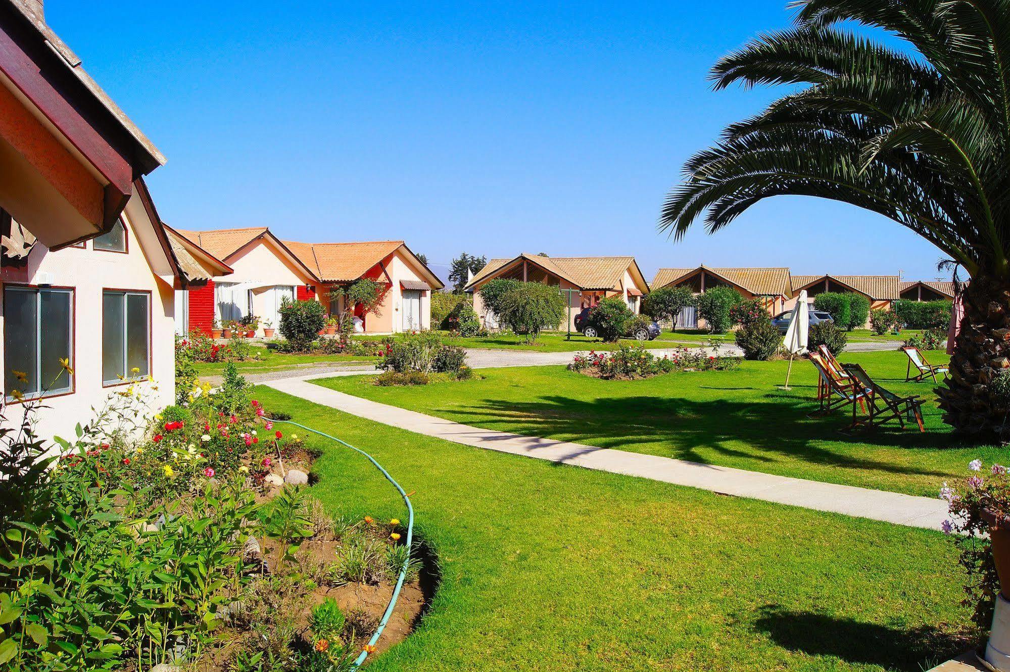 Apart Hotel Y Cabanas Vegasur Λα Σερένα Εξωτερικό φωτογραφία